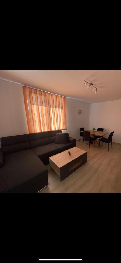 Apartamenti Eli 포마리 외부 사진