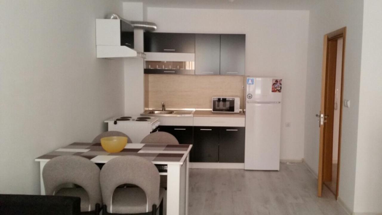 Apartamenti Eli 포마리 외부 사진