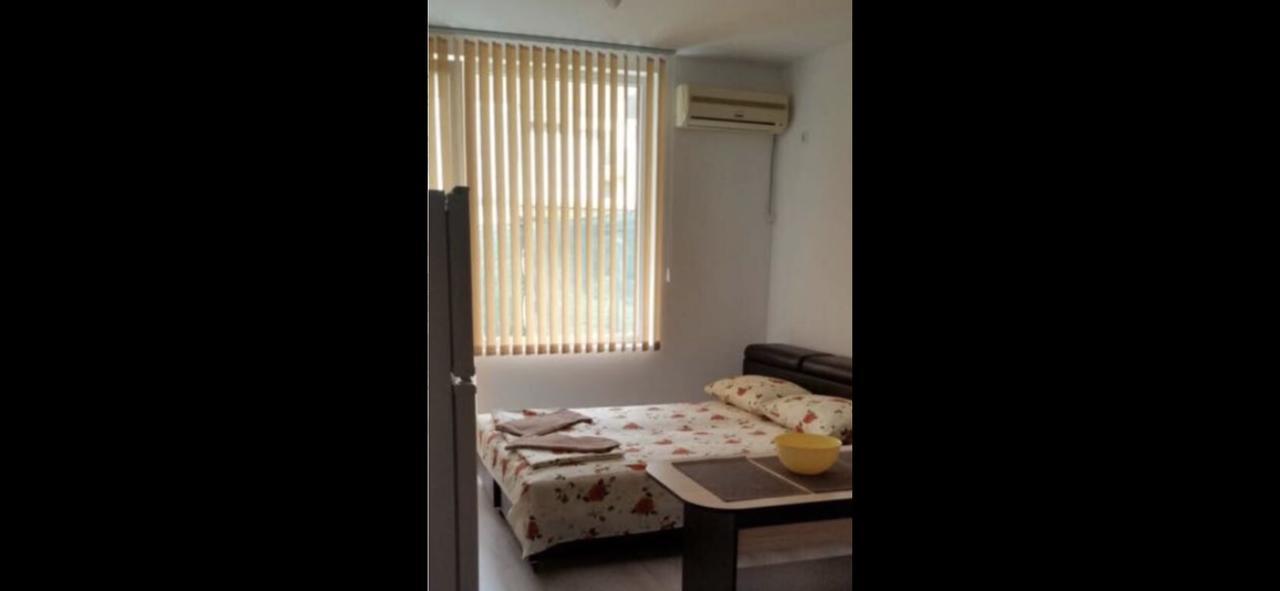 Apartamenti Eli 포마리 외부 사진