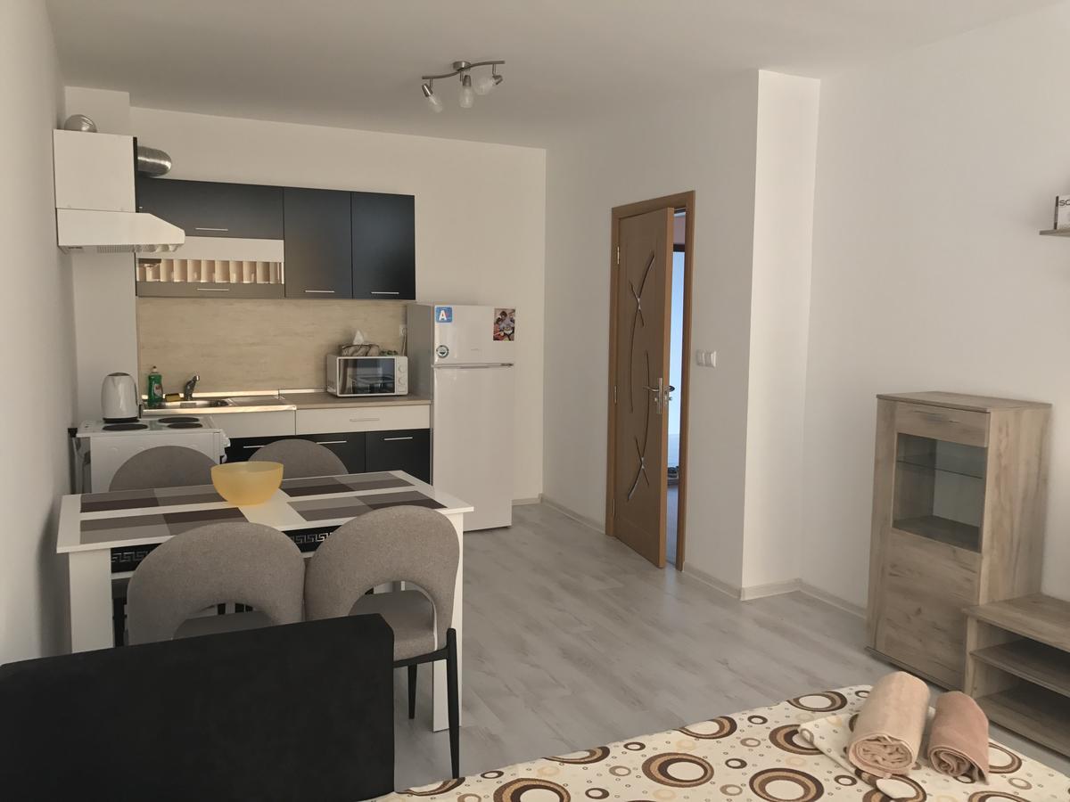 Apartamenti Eli 포마리 외부 사진