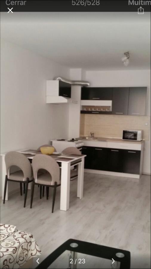 Apartamenti Eli 포마리 외부 사진
