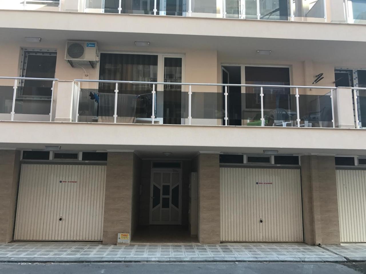 Apartamenti Eli 포마리 외부 사진